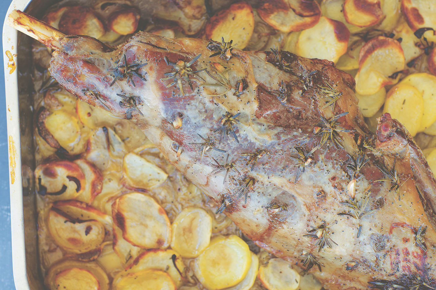 Crying Leg Boulangere 